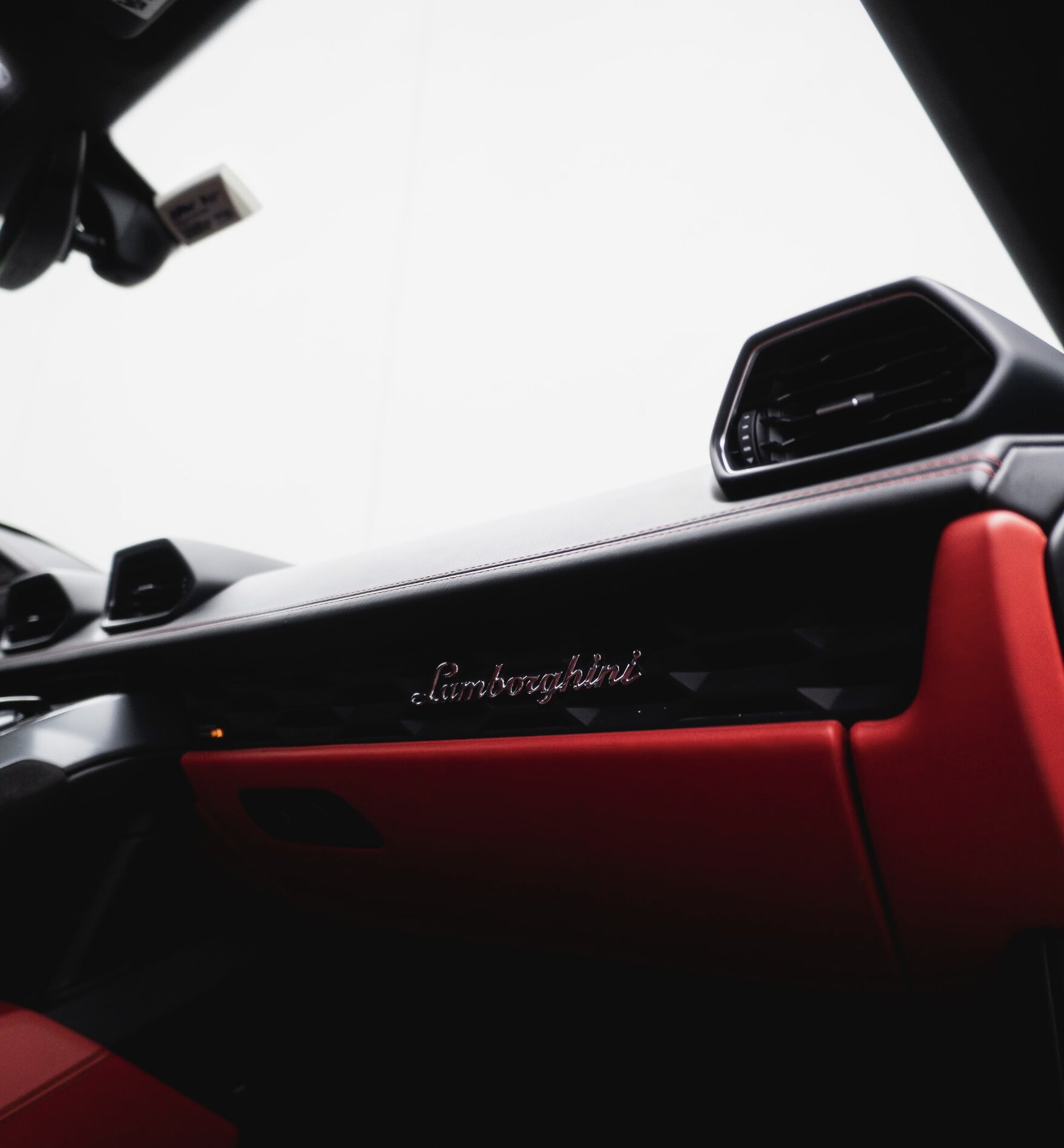 2019 Lamborghini Huracan in Black – photo 13
