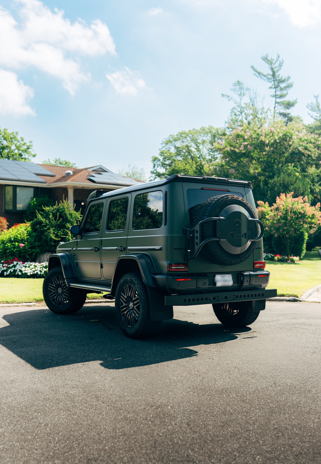 2024 Mercedes G63 4x4 in Matte Green