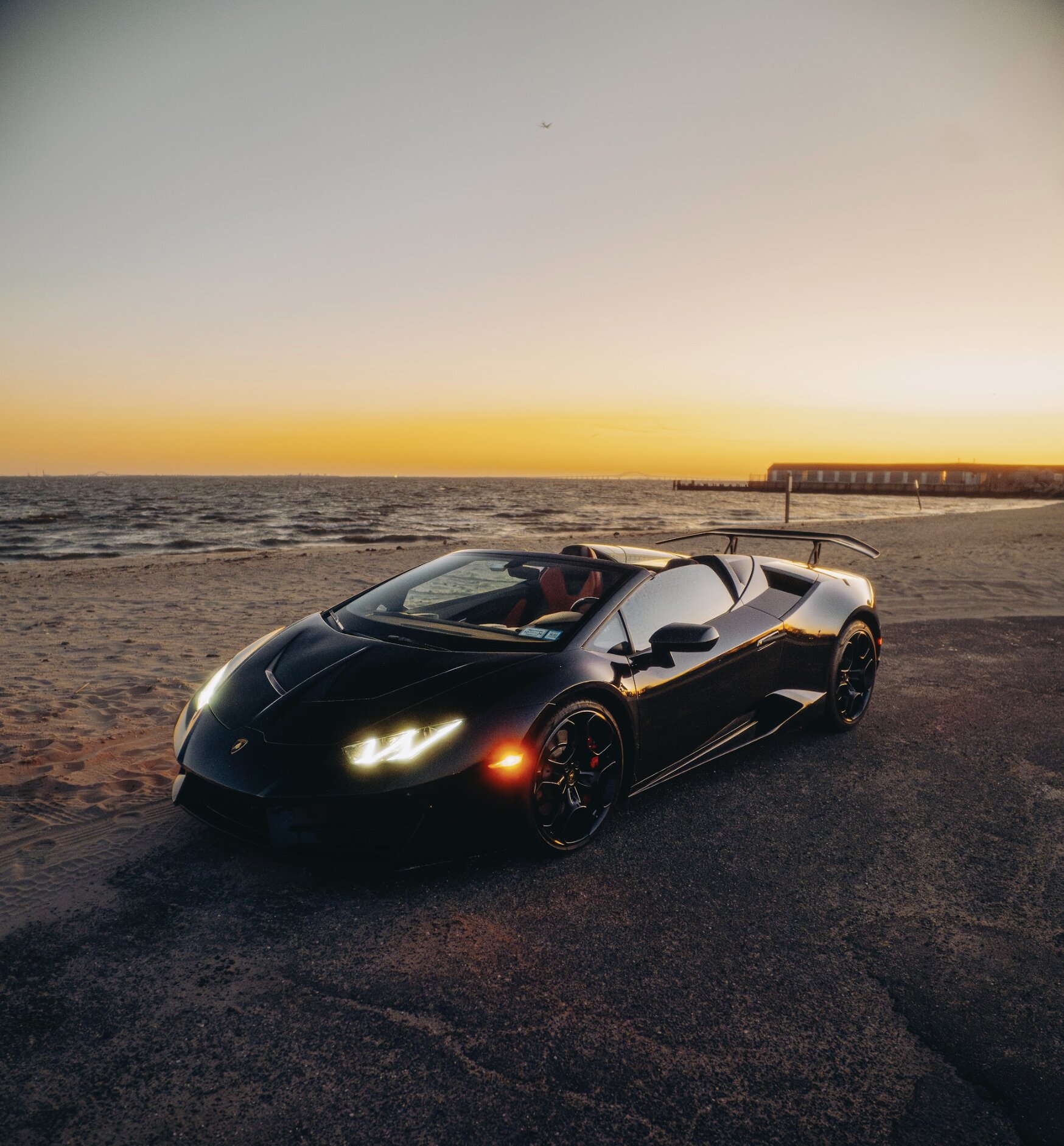 2019 Lamborghini Huracan in Black – photo 2