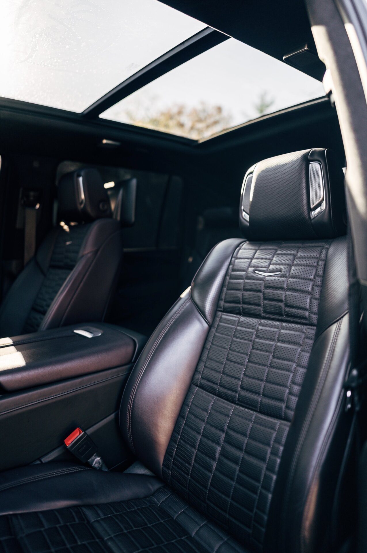 2026 Cadillac Escalade in White – photo 1