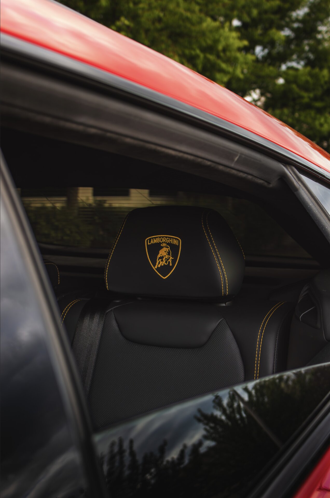 2021 Lamborghini Urus in Red – photo 7