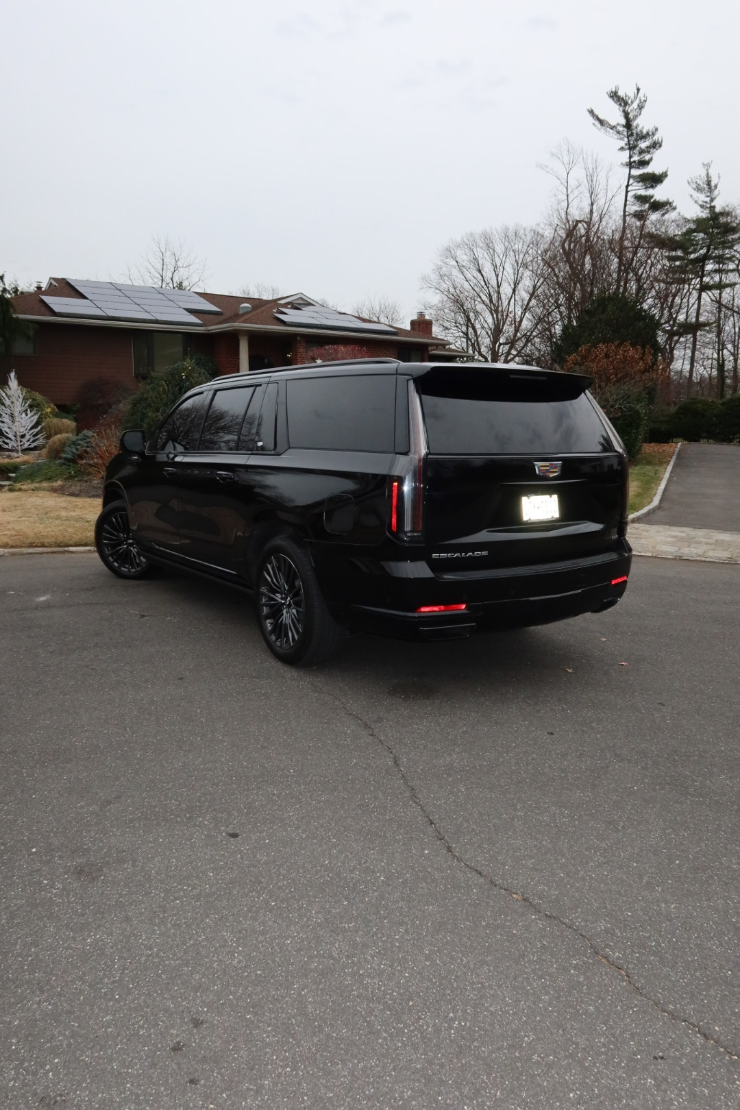 2026 Cadillac Escalade in Black – photo 6