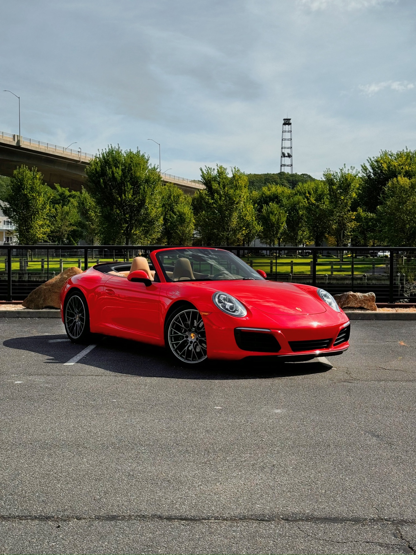 2017 Porsche 911 Carrera Cabriolet in Red