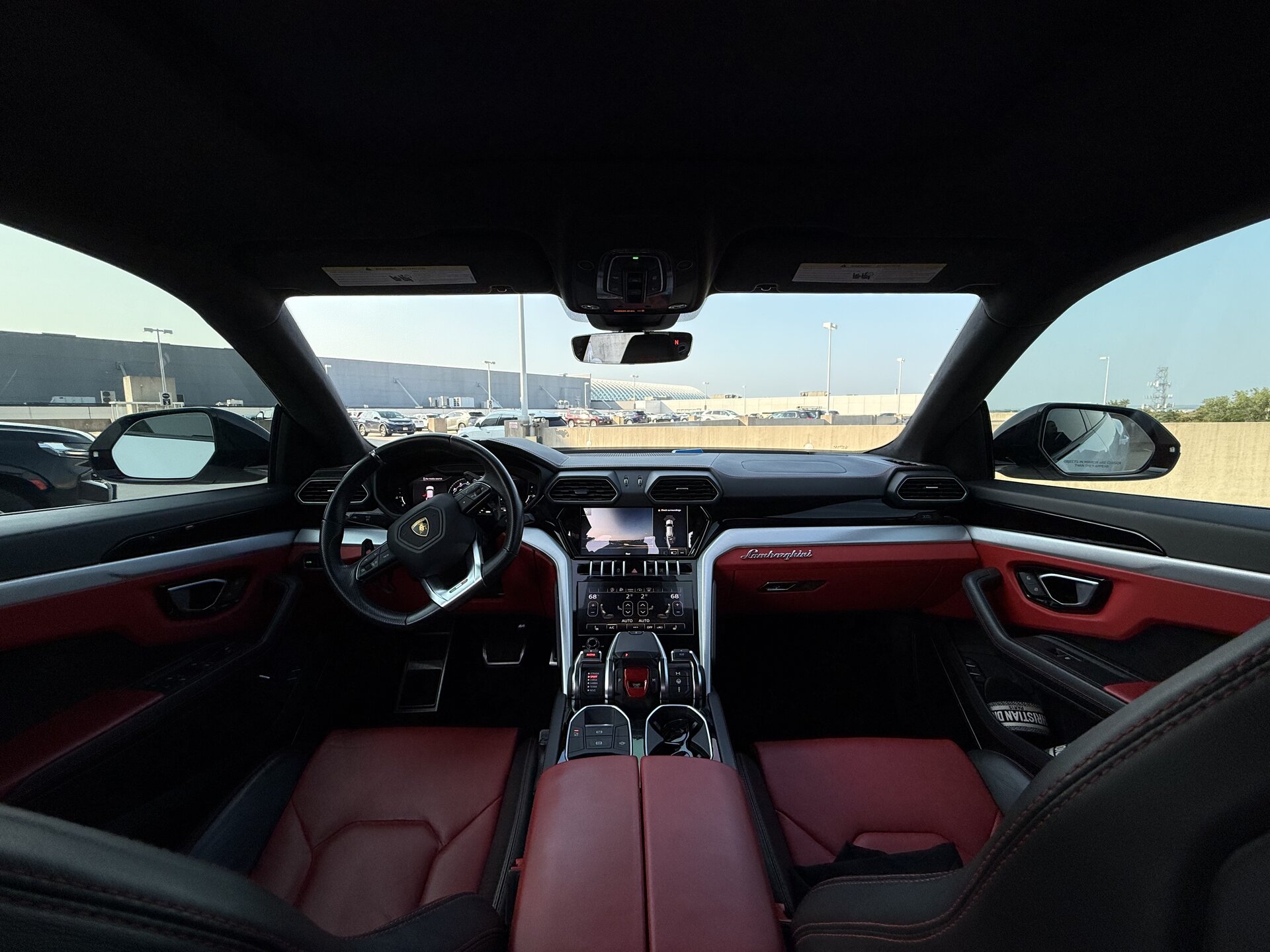 2021 Lamborghini Urus in White – photo 5