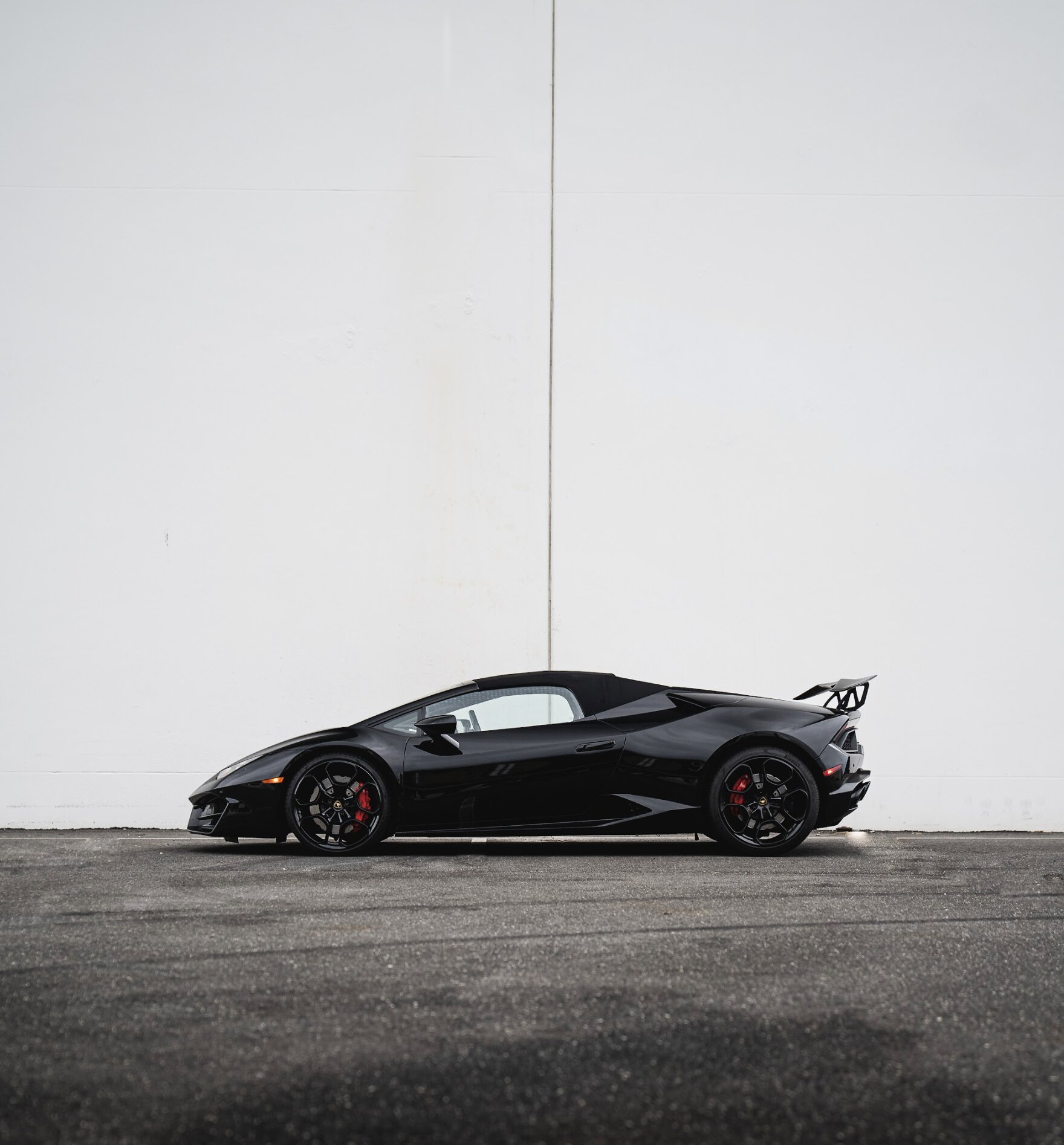 2019 Lamborghini Huracan in Black – photo 3