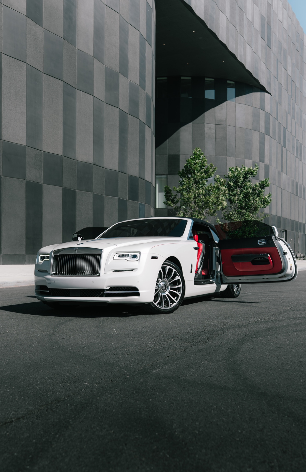 2019 Rolls Royce Dawn in White – photo 5